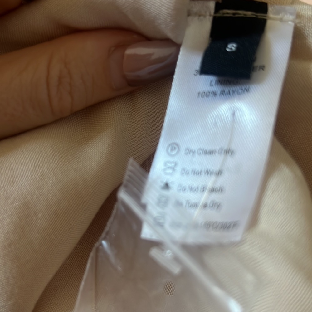 Baruni Sahda Dress Off White - Picture 9 of 9
